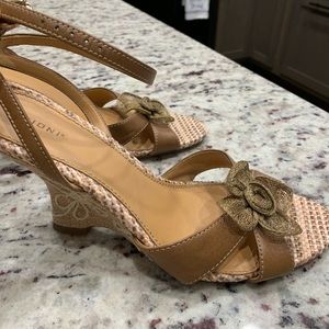 FIONI BROWN ESPADRILLES/WEDGE HEEL